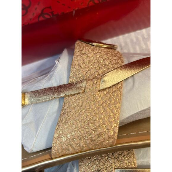 Guess sandals gold size 9 natural mult leather GWredell new - Picture 6 of 6